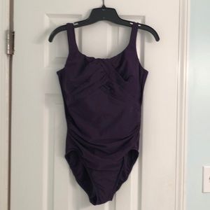 Land’s End Women’s ‘Slender’ Swimsuit